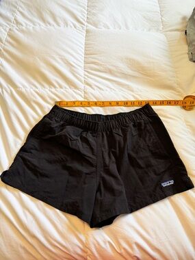 Patagonia Baggies Black Women’s Active Shorts